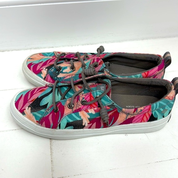 Sperry Crest Vibe Coral Sneakers. - Picture 6 of 12